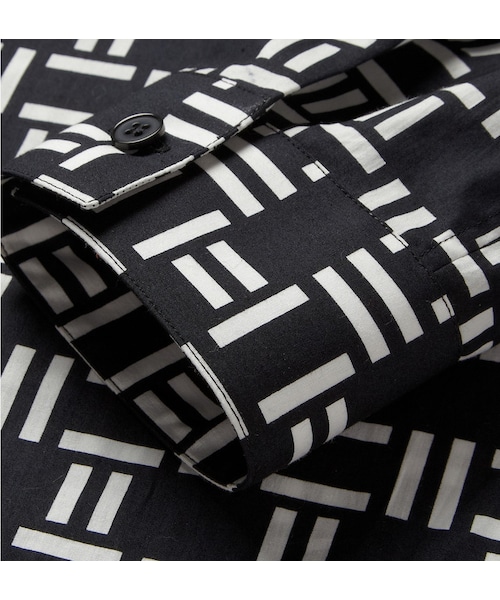 BALENCIAGA(バレンシアガ)の「Balenciaga Printed Slim-Fit Cotton Shirt(シャツ/ブラウス・メンズ・Black・EU 39 (UK/US 15.5)/EU 41 (UK/US 16)/EU 42 (UK/US 16.5)/EU 43 (UK/US 17)/EU 38 (UK/US 15))」の7枚目の写真