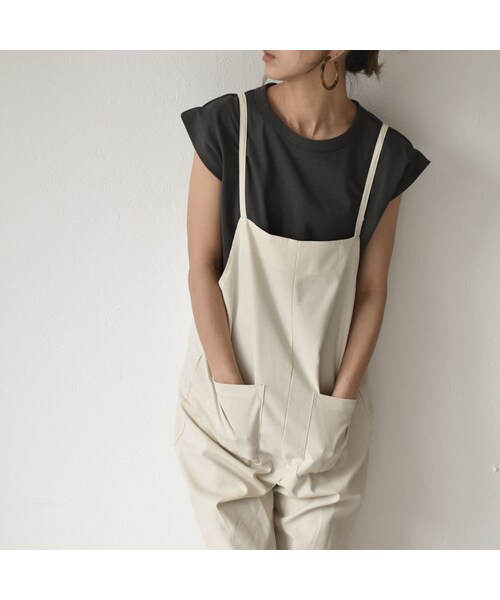 Lavish Gate（ラヴィッシュゲート）の「nh-tops-04035　日本製　クルーネック ノースリーブトップス　ホワイト　ピスタチオ　キャメル　チャコール（Tシャツ/カットソー・レディース・その他）」の8枚目の写真