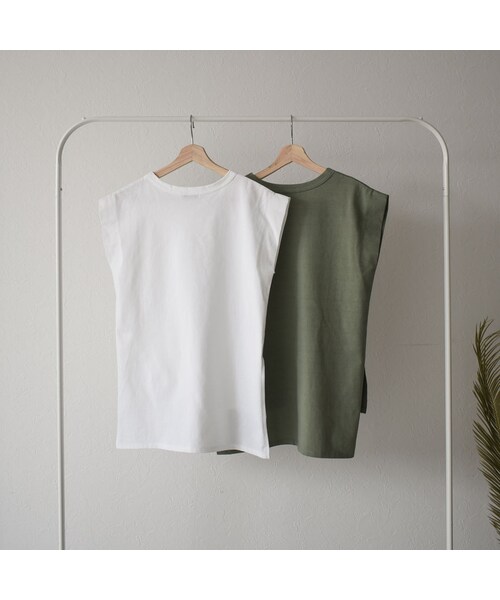 Lavish Gate（ラヴィッシュゲート）の「nh-tops-04035　日本製　クルーネック ノースリーブトップス　ホワイト　ピスタチオ　キャメル　チャコール（Tシャツ/カットソー・レディース・その他）」の13枚目の写真