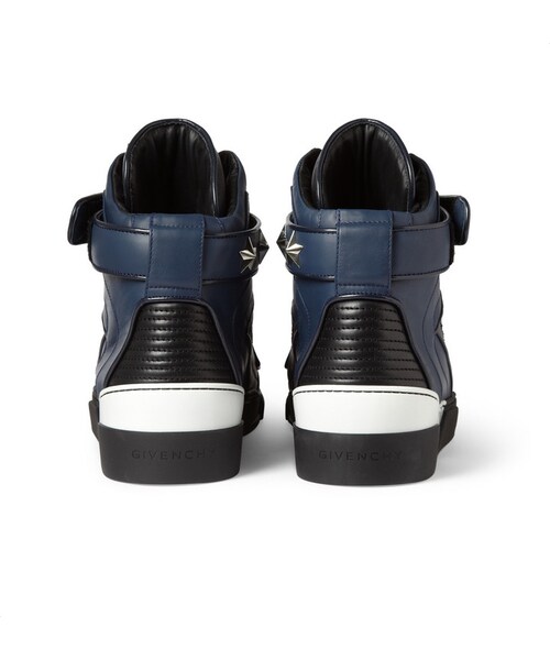 GIVENCHY（ジバンシイ）の「Givenchy Tyson High Top Leather Sneakers with Stars（スニーカー・メンズ・Blue・EU 40 (US 7)/EU 41 (US 8)/EU 42 (US 9)/EU 44 (US 11)/EU 45 (US 12)/EU 43 (US 10)）」の2枚目の写真