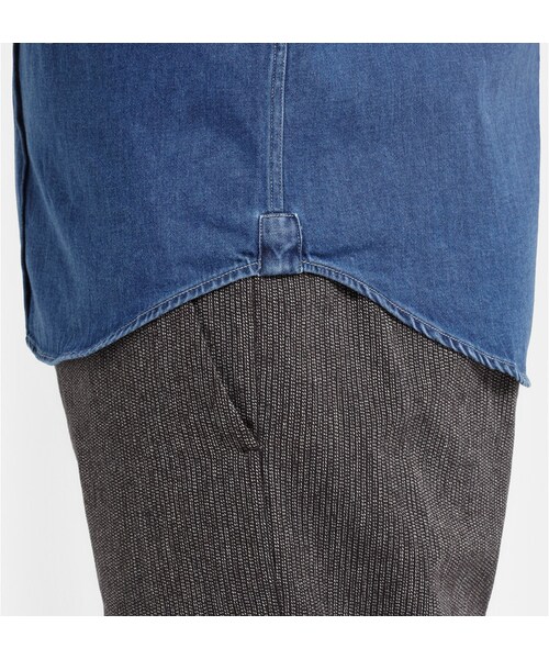 Acne Studios（アクネストゥディオズ）の「Acne Studios Isherwood Button-Down Collar Denim Shirt（シャツ/ブラウス・メンズ・Blue・IT 46 (UK/US 15)/IT 48 (UK/US 15.5)/IT 50 (UK/US 16)/IT 52 (UK/US 16.5)/IT 54 (UK/US 17)）」の8枚目の写真