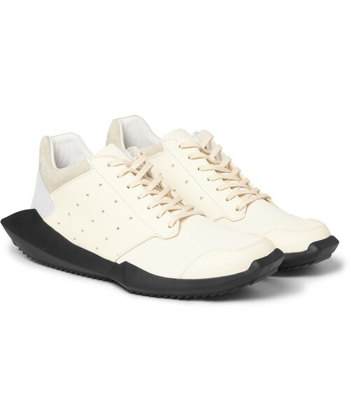 Rick Owens(リックオウエンス)の「Rick Owens adidas Panelled Leather and Fabric Sneakers(スニーカー・メンズ・White・UK 6 (US 7)/UK 7 (US 8)/UK 7.5 (US 8.5)/UK 8 (US 9)/UK 8.5 (US 9.5)/UK 9 (US 10)/UK 9.5 (US 10.5)/UK 10 (US 11)/UK 10.5 (US 11.5)/UK 11 (US 12)/UK 12 (US 13))」の2枚目の写真