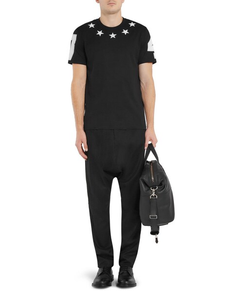 GIVENCHY（ジバンシイ）の「Givenchy Cuban-Fit Embroidered Star-Trim T-Shirt（Tシャツ/カットソー・メンズ・Black・XS/S/M/L/XL）」の5枚目の写真
