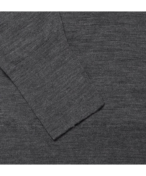 JOHN SMEDLEY（ジョンスメドレー）の「John Smedley Belvoir Rollneck Merino Wool Sweater（ニット/セーター・メンズ・BLACK/BLUE/Gray/GRAY/Gray_429607/BLACK_429603/BLACK_429608/GRAY_429602/BLUE_429604/GRAY_429605/GRAY_429606・S/M/L/XL/XXL）」の4枚目の写真