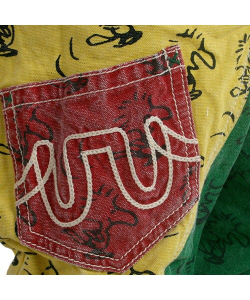 One deux boo（ワンドゥーブー）の「キッズサイズサロペット（WOOD STOCK柄）（パンツ・キッズ・イエロー・80cm/90cm/100cm/110cm/120cm/130cm）」の7枚目の写真