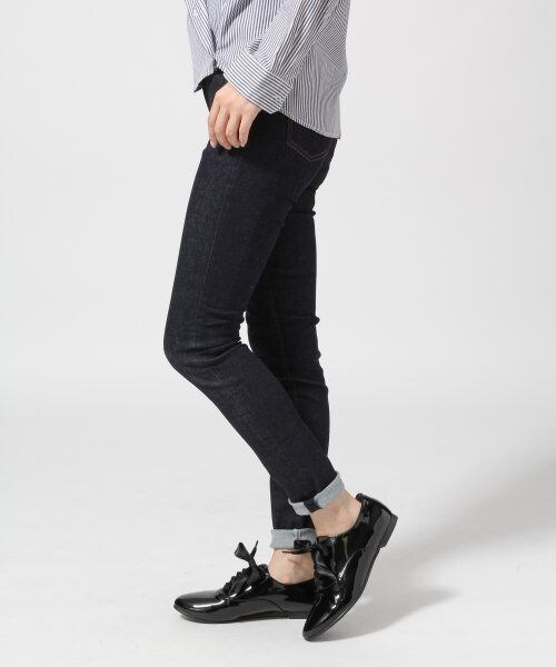 GLOBAL WORK（グローバルワーク）の「デニム５Ｐスリム１４ＦＷ（パンツ・レディース・ホワイト05/ブルー85/ネイビー89・Ｓ/Ｍ/Ｌ/ＸＬ）」の7枚目の写真