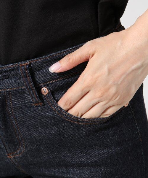 GLOBAL WORK（グローバルワーク）の「デニム５Ｐスリム１４ＦＷ（パンツ・レディース・ホワイト05/ブルー85/ネイビー89・Ｓ/Ｍ/Ｌ/ＸＬ）」の10枚目の写真