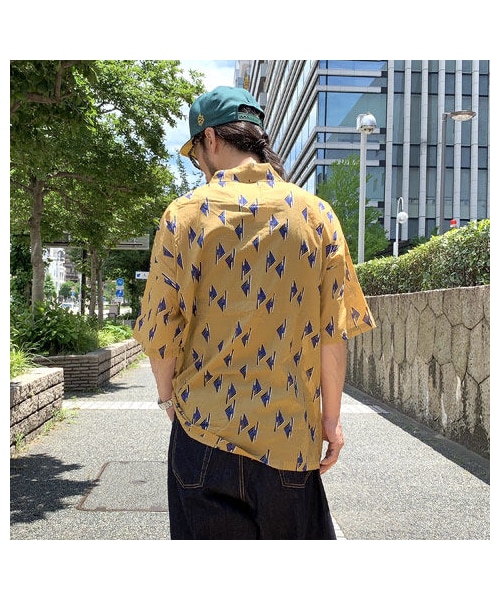 ALDIES（アールディーズ）の「Wrong  Big Shirt(Beige)（シャツ/ブラウス・その他）」の9枚目の写真