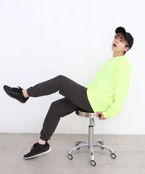 no brand（ノーブランド）の「ストレッチスキニージョガーパンツ/スウェットパンツ  チャコール（その他パンツ・レディース・その他）」の4枚目の写真