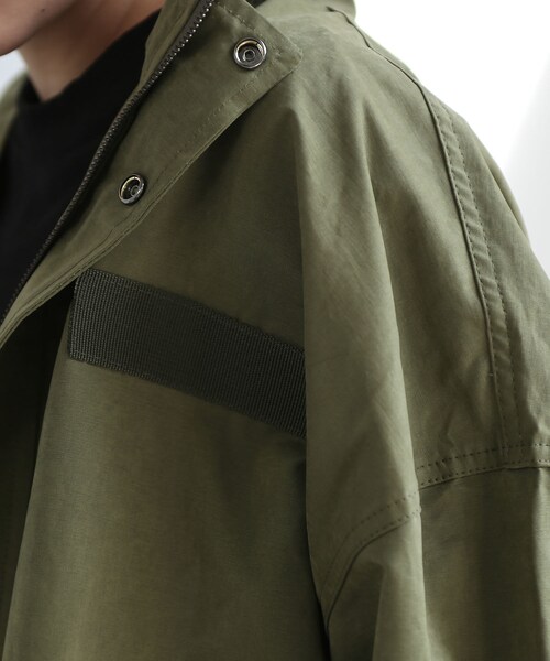 BOYSHE(ボーイシー)の「ビッグシルエット ミリタリーブルゾン/ルーズシルエットFIELD JACKET カーキ(ミリタリージャケット・レディース・その他)」の8枚目の写真