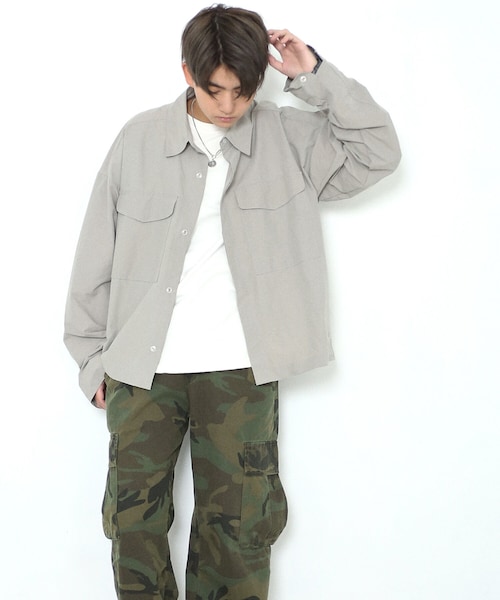 BOYSHE(ボーイシー)の「NCスナップシャツ ワークシャツジャケット ルーズシルエット グレー(ブルゾン・レディース・その他)」の3枚目の写真