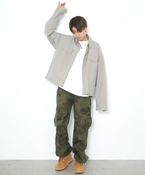 BOYSHE(ボーイシー)の「NCスナップシャツ ワークシャツジャケット ルーズシルエット グレー(ブルゾン・レディース・その他)」の8枚目の写真