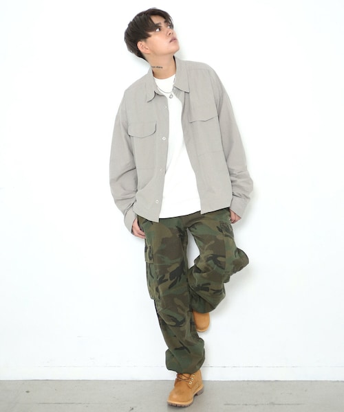 BOYSHE(ボーイシー)の「NCスナップシャツ ワークシャツジャケット ルーズシルエット グレー(ブルゾン・レディース・その他)」の2枚目の写真