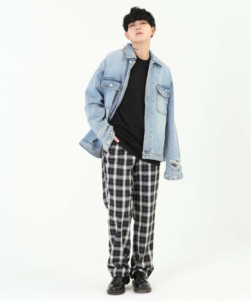 BOYSHE（ボーイシー）の「Damage DENIM JK/ダメージデニムジャケット（デニムジャケット・レディース・その他）」の2枚目の写真