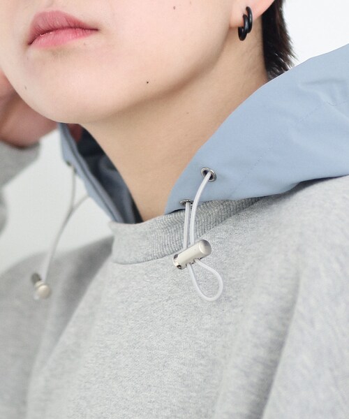 no brand（ノーブランド）の「2配色ビックプルオーバー パーカー　グレー（パーカー・レディース・その他）」の6枚目の写真