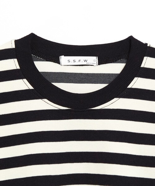 BOYSHE（ボーイシー）の「MacaronクルーネックボーダーTシャツ  ブラック（Tシャツ/カットソー・レディース・その他）」の7枚目の写真