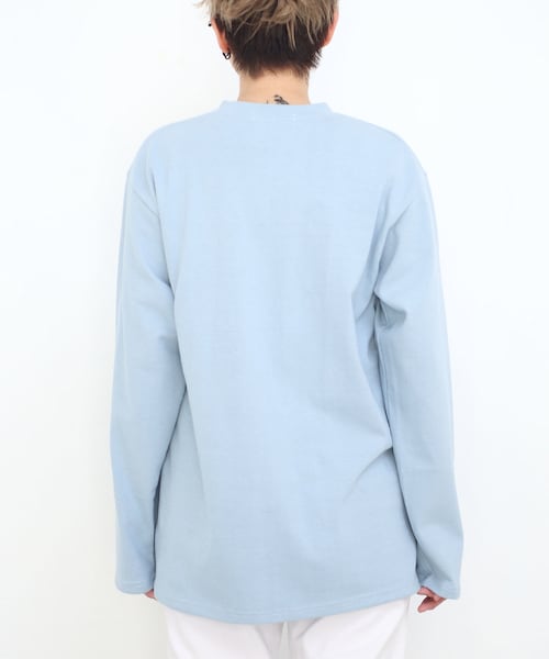 BOYSHE（ボーイシー）の「シンプルロングTシャツ オーバーサイズカットソー　くすみブルー（Tシャツ/カットソー・レディース・その他）」の6枚目の写真