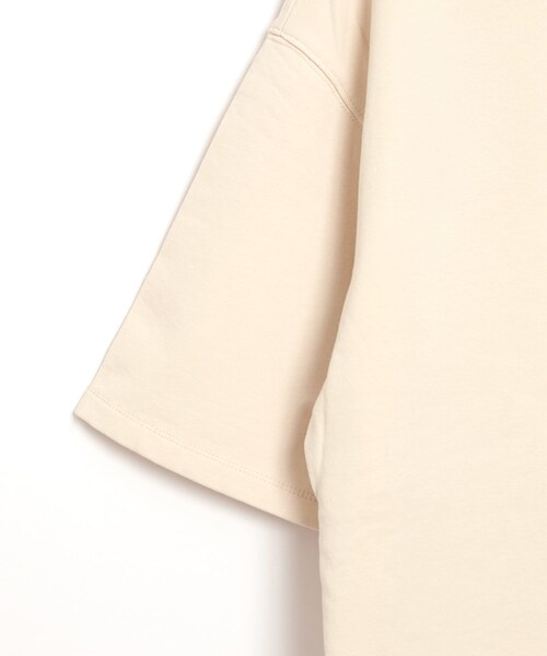 BOYSHE（ボーイシー）の「Darin ベーシック クルーネック Tシャツ　ベージュ（Tシャツ/カットソー・レディース・その他）」の13枚目の写真