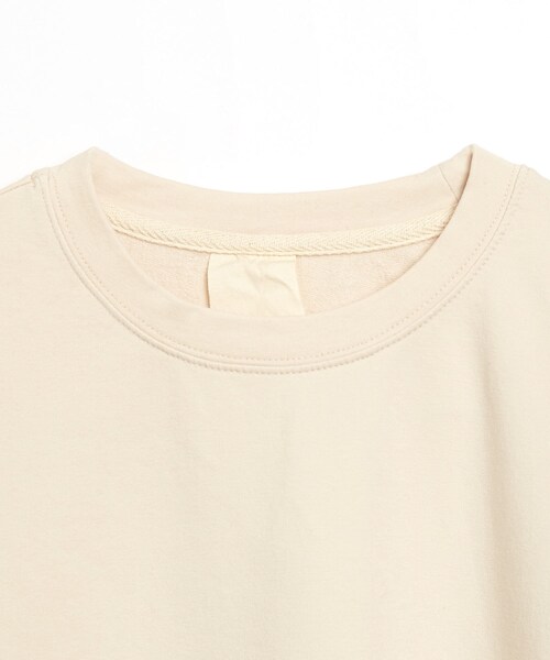 BOYSHE（ボーイシー）の「Darin ベーシック クルーネック Tシャツ　ベージュ（Tシャツ/カットソー・レディース・その他）」の12枚目の写真