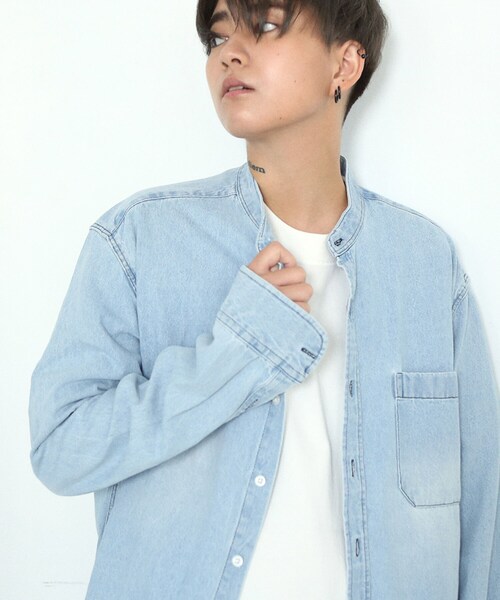 BOYSHE（ボーイシー）の「Orari チャイナカラーデニムシャツ　ライトブルー（シャツ/ブラウス・レディース・その他）」の3枚目の写真