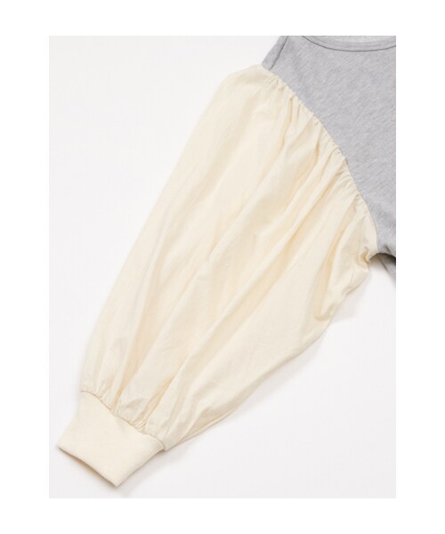 w closet(ダブルクローゼット)の「【A/W】布帛ボリューム袖切替裏毛プルオーバー(トップス・レディース・オフホワイト/グレー×エクリュ/ネイビー・FREE)」の8枚目の写真