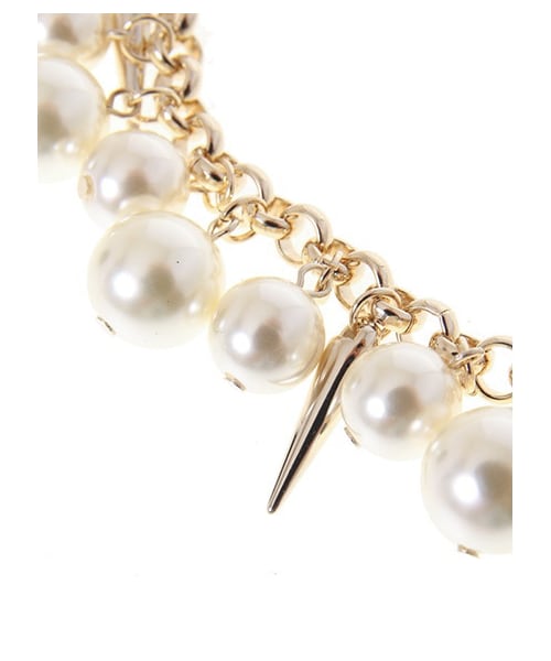 E hyphen world gallery（イーハイフンワールドギャラリー）の「スタッズパールネックレス（ネックレス・シルバー/ゴールド・F）」の4枚目の写真