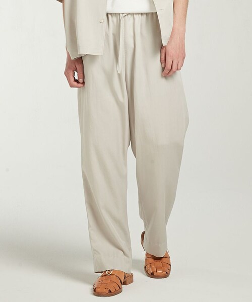LIDNM(リドム)の「CUPRO RELAX PAJAMA PANTS(スラックス・メンズ・グレー系・SMALL/MEDIUM)」の1枚目の写真