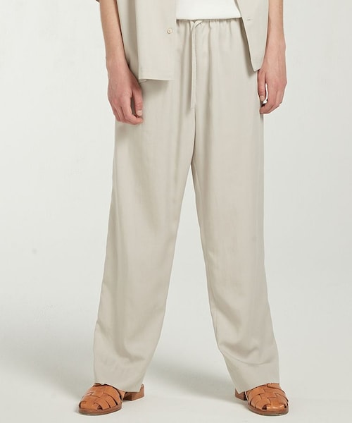 LIDNM(リドム)の「CUPRO RELAX PAJAMA PANTS(スラックス・メンズ・グレー系・SMALL/MEDIUM)」の2枚目の写真