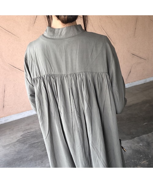 copine（コピン）の「再入荷！タックデザイン！ノーカラーロングシャツワンピース(2color)【クリックポスト対象商品】（シャツ/ブラウス・レディース・その他）」の11枚目の写真