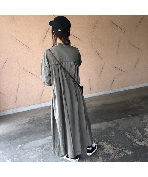 copine（コピン）の「再入荷！タックデザイン！ノーカラーロングシャツワンピース(2color)【クリックポスト対象商品】（シャツ/ブラウス・レディース・その他）」の9枚目の写真