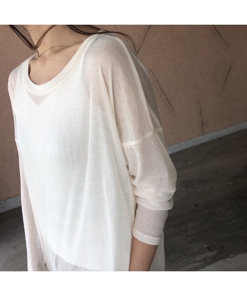 copine（コピン）の「ゆるっと抜け感！裾スリットシアーリブトップス(2color)【クリックポスト対象商品】（Tシャツ/カットソー・レディース・その他）」の11枚目の写真