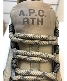 A.P.C.（アーペーセー）の「a.p.c × rth homme スニーカー Run Around