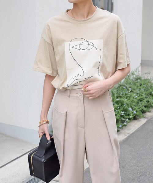 no brand(ノーブランド)の「アートプリントTee(Tシャツ/カットソー・レディース・その他)」の3枚目の写真