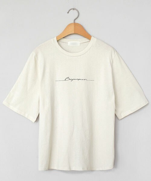 DHOLIC（ディーホリック）の「フロントレタリング半袖Tシャツ（Tシャツ/カットソー・レディース・ブラック/ベージュ/ホワイト/グレー・FREE）」の4枚目の写真