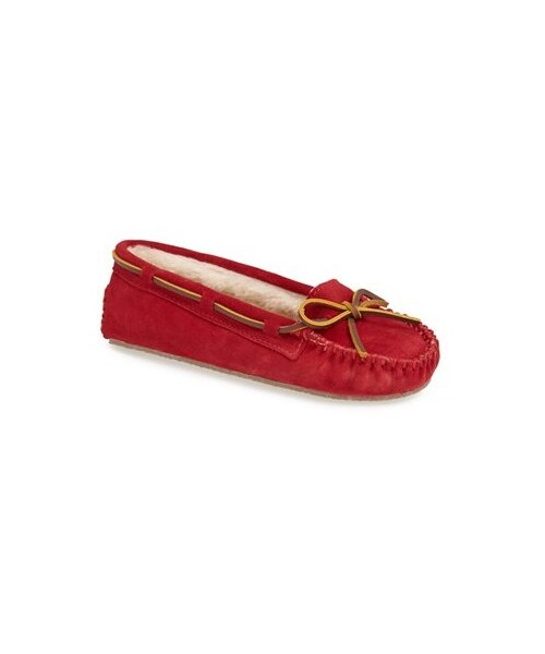 Minnetonka(ミネトンカ)の「Minnetonka 'Cally' Slipper(シューズ・レディース・Cinnamon/Hot Pink/Red・5 M/6 M/7 M/8 M/9 M/10 M/11 M)」の1枚目の写真