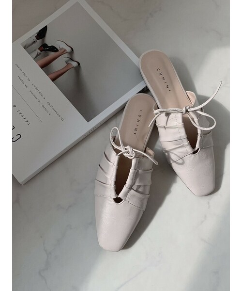 OpenCLOSE(オープンクローズ)の「ellipse openフラットシューズ(パンプス・レディース・ホワイト/グリーン・22.5cm 23cm 23.5cm 24cm 24.5cm 25)」の1枚目の写真