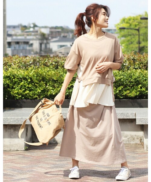 i.Rina(アイリナ)の「2wayビッグショルダー&トートバッグ(トートバッグ・レディース・ホワイト/ブラック/ベージュ・横:46.5cm高さ:32.5cmマチ:11.5cm)」の3枚目の写真