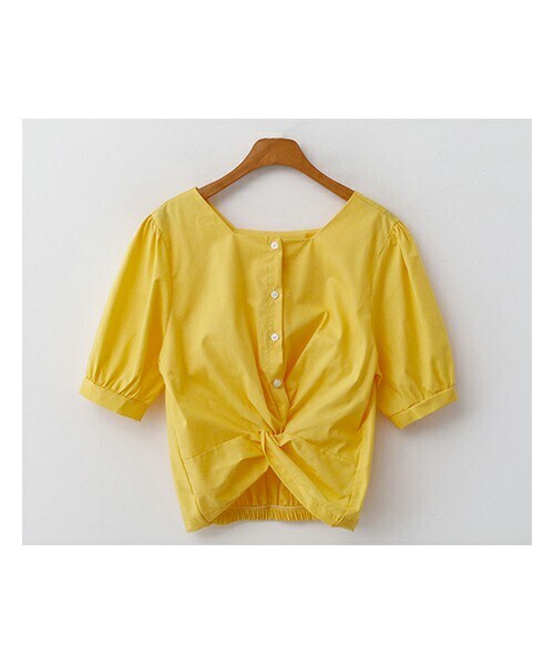 fd style（エフディ スタイル）の「クロップドツイストスクエアパフ半袖ブラウス（シャツ/ブラウス・レディース・퍼플/화이트/옐로우・F(44-66)）」の3枚目の写真