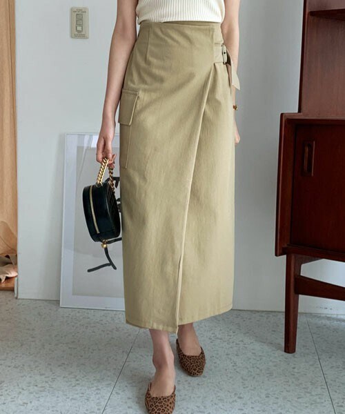 DHOLIC（ディーホリック）の「ポケットベルトスカート（スカート・レディース・グリーン/ベージュ/ホワイト/ブラック・FREE）」の4枚目の写真