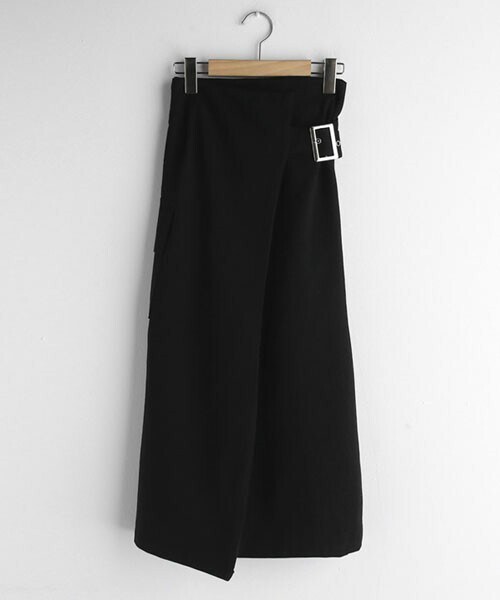 DHOLIC（ディーホリック）の「ポケットベルトスカート（スカート・レディース・グリーン/ベージュ/ホワイト/ブラック・FREE）」の3枚目の写真