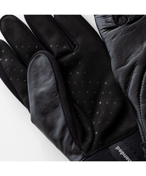 HONNS（ホンズ）の「HONNS ESSENTIALS Underhanded BOOMER(BLACK)（手袋）」 - WEAR