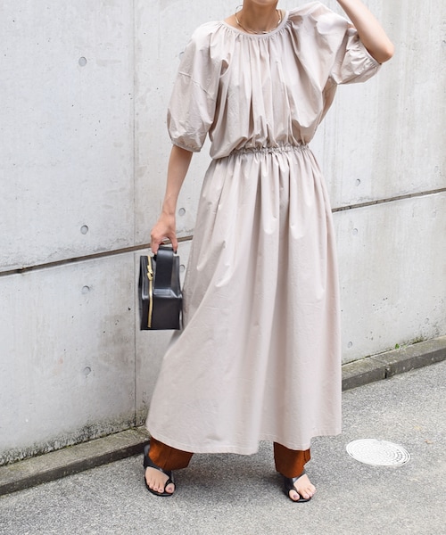 no brand（ノーブランド）の「バックシャンギャザーコットンOP（ワンピース・レディース・その他）」の5枚目の写真