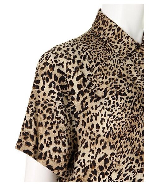 FIG&VIPER（フィグアンドバイパー）の「レパード柄前むすびシャツ（トップス・レディース・ベージュ/グレー・FREE）」の4枚目の写真