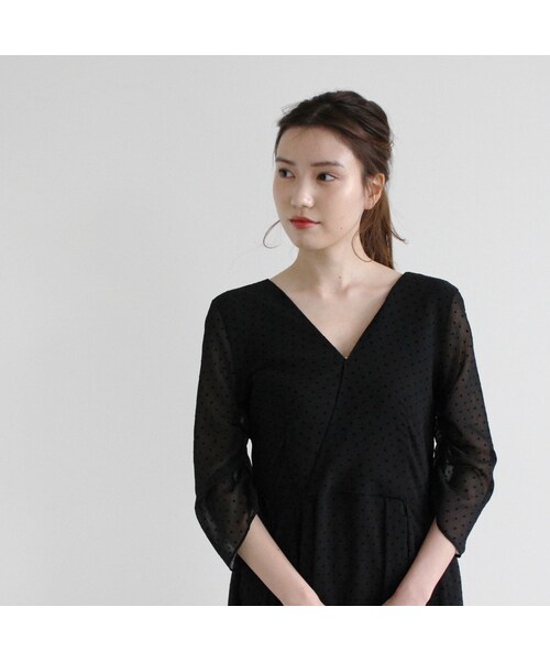 kaene（カエン）の「100587 / ドットカシュクールワンピース