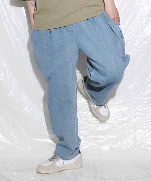 BOYSHE（ボーイシー）の「デニムバギーバンディングパンツ  ブルー（デニムパンツ・レディース・その他）」の5枚目の写真