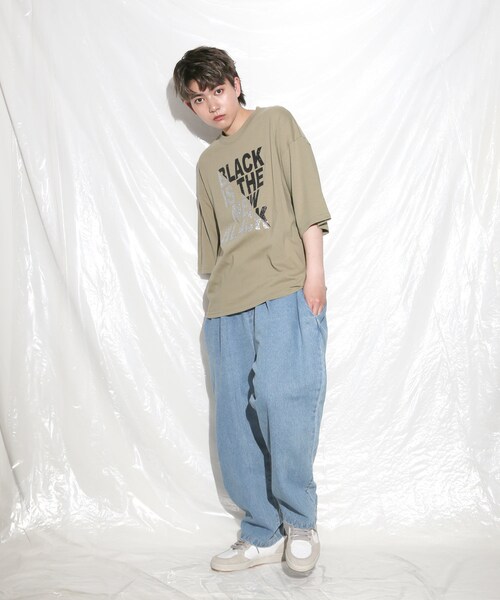 BOYSHE（ボーイシー）の「デニムバギーバンディングパンツ  ブルー（デニムパンツ・レディース・その他）」の6枚目の写真