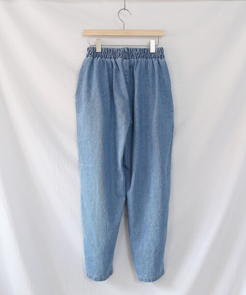 BOYSHE（ボーイシー）の「デニムバギーバンディングパンツ  ライトブルー（デニムパンツ・レディース・その他）」の11枚目の写真