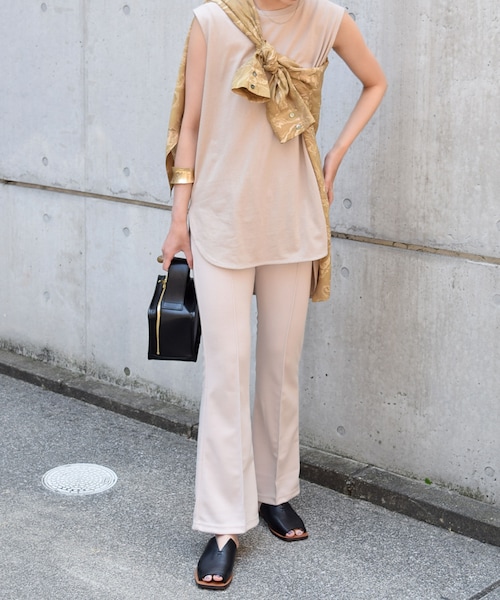 no brand(ノーブランド)の「イージーリブフレアPT(その他パンツ・レディース・その他)」の5枚目の写真