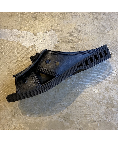 BENCH（BENSAN）（ベンチ）の「bench 