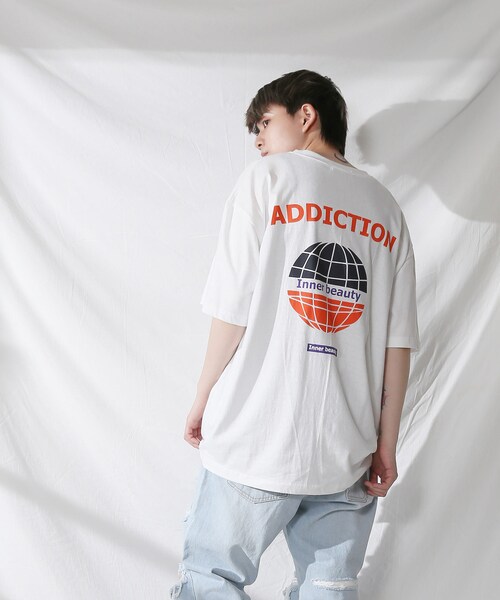 BOYSHE（ボーイシー）の「ADDICTION ビッグシルエットTシャツ  ホワイト（Tシャツ/カットソー・レディース・その他）」の3枚目の写真